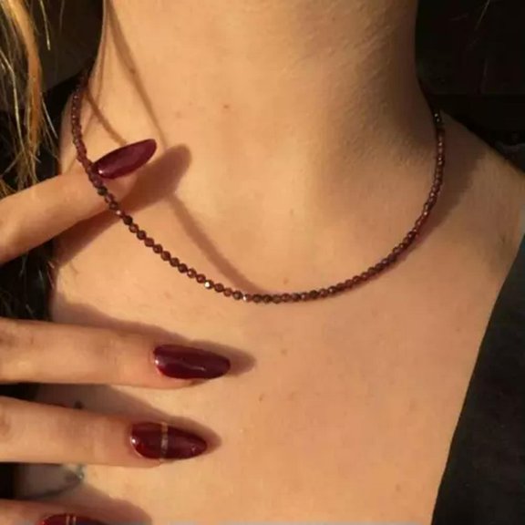 HOOUN Red Garnet Beaded Choker Healing Reiki Dainty Women Crystal Necklace Gift Ideal