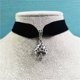 thumbnail image 4 of Collar Gargantilla vintage De Terciopelo Negro Artesanal Joyería Gótica Regalo De halloween, 4 of 4