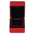 thumbnail image 1 of Caja de anillo de terciopelo con luz LED, respetuosa con el medio ambiente, segura, sin veneno, diseño elegante, ambiente romántico, caja para anillo de compromiso, color rojo, 1 of 5