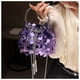 thumbnail image 4 of Bolso de alta gama, bolso de mujer, bolso de noche con lentejuelas y cinta de metal, bolso de mano con boca de cubo itálica portátil, sobre rojo, 4 of 6