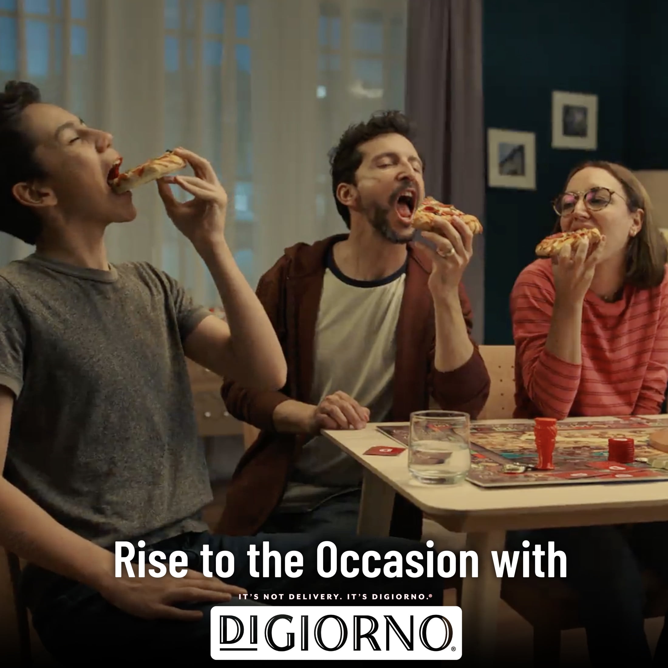 DiGiorno Frozen Pizza, Supreme Original Rising Crust with Marinara Sauce, 31.4 oz (Frozen)