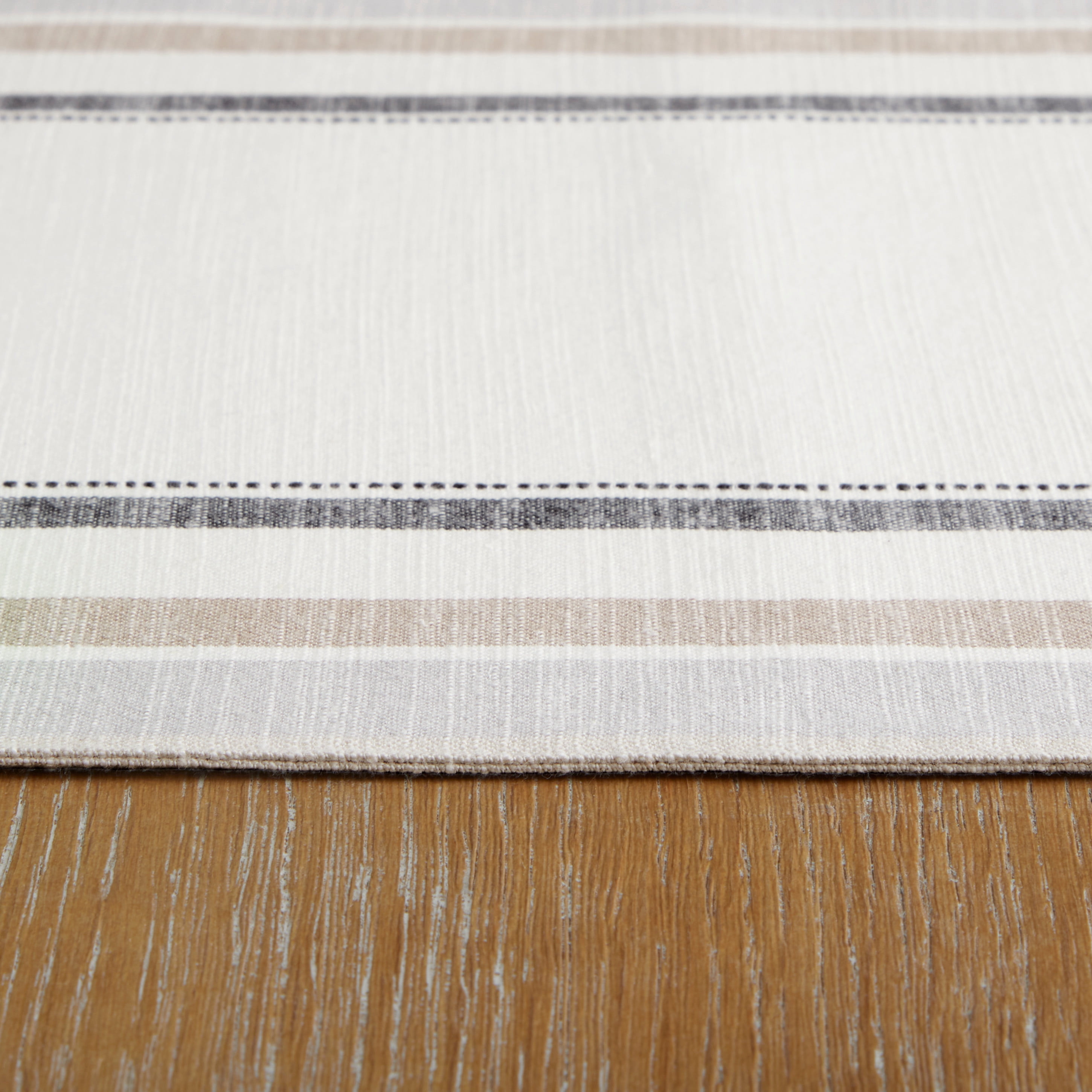 Better Homes & Garden Monday Fabric Placemat Set, Beige, 14"W x 20"L, 4 Pieces