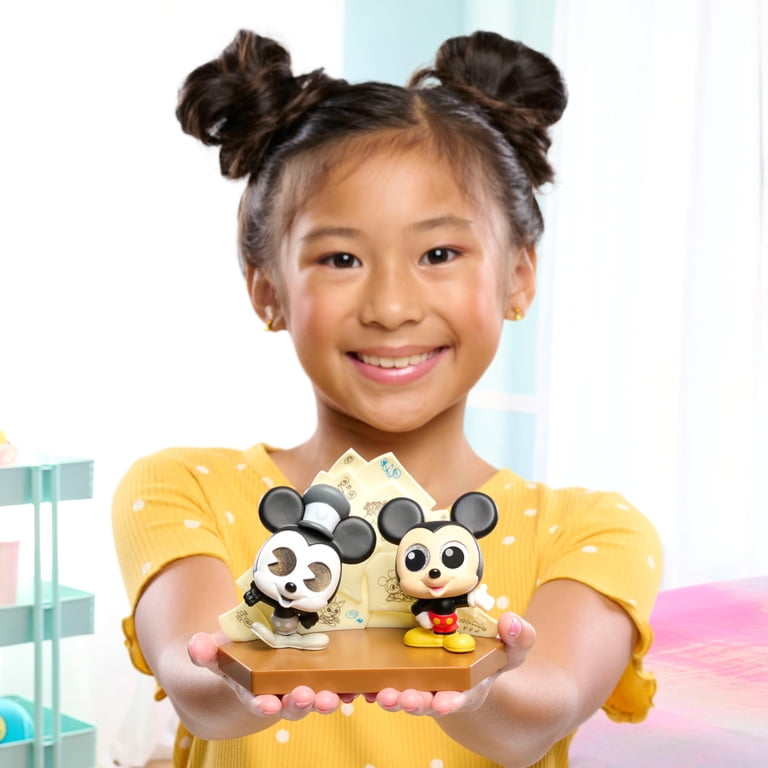 ディズニー Disney Grand Entrance Mickey Mouse 2-Pk Figure, 2√ó3 inch