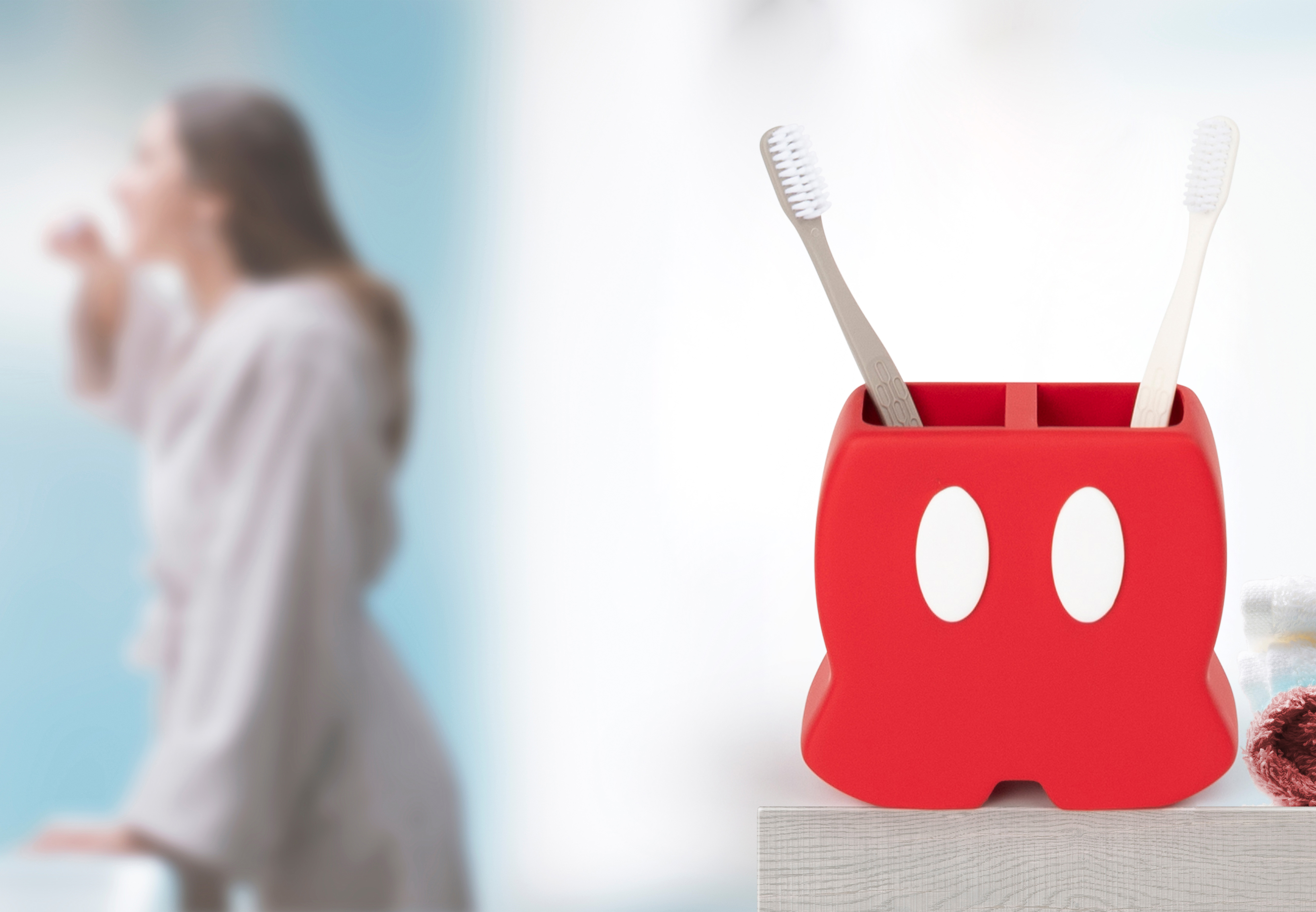 Disney Mickey Mouse Iconic 2 Piece Soap Dish & Toothbrush Holder