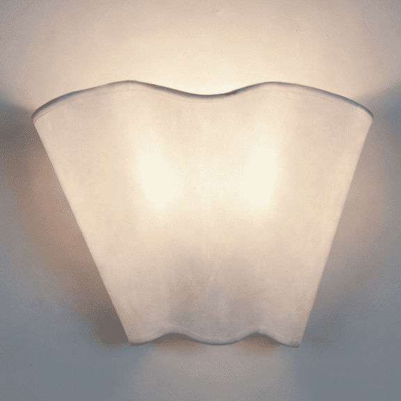 Minimalist Champagne Bronze Scalloped Sconce, Elegant Vanity Light, Modern Wall Lamp, Lvory Linen Shade Wall Mounted Light beside Mirror, for Entryway, Hallway, Living Room