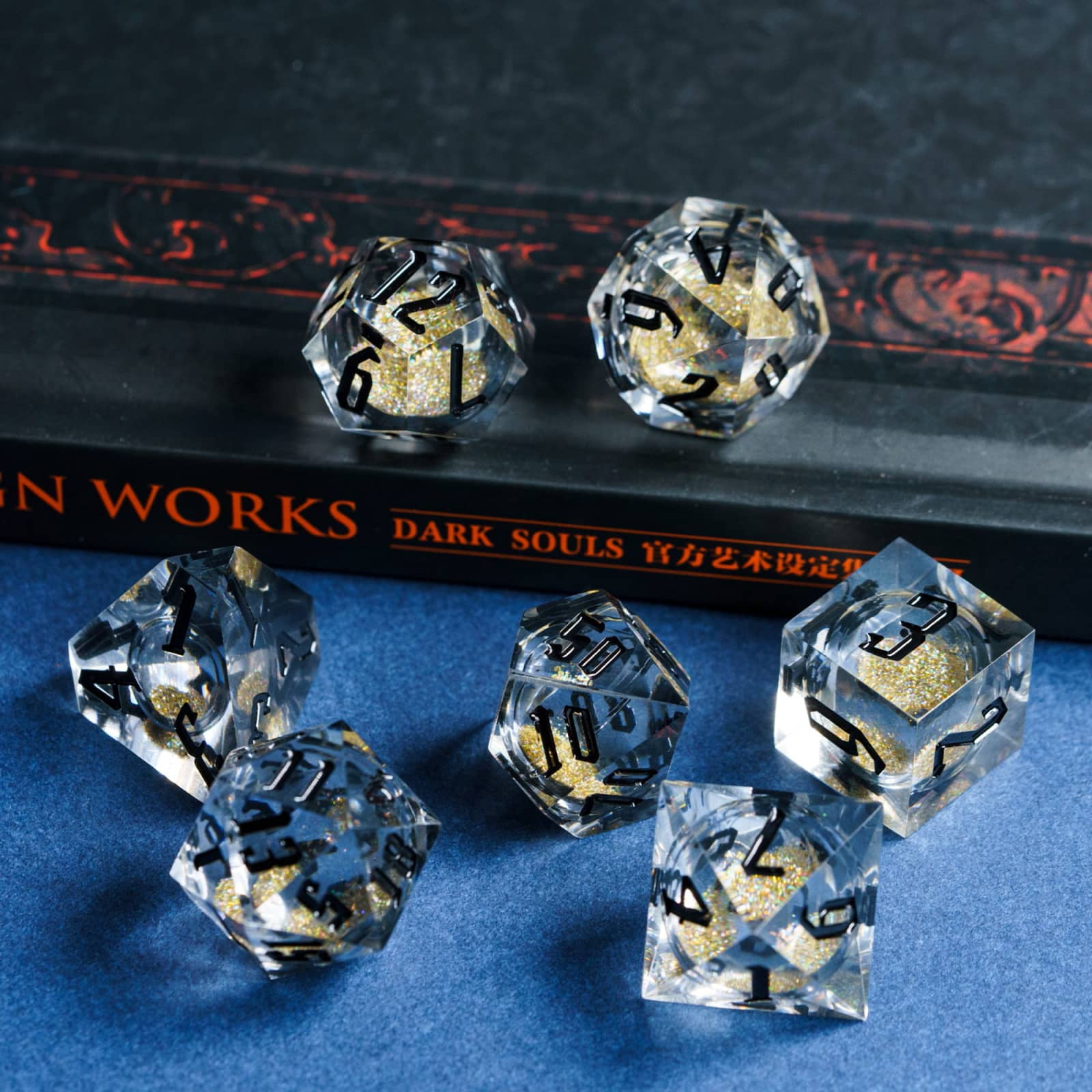 Cusdie Sharp Edges DND Dice, Liquid Core Quicksand Dice, 7 PCs D&D Dice, Handcrafted Polyhedral Dice Set, for TTRPG Role Playing Game Pathfinder