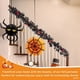 thumbnail image 5 of Guirnalda de ratán con calabaza y hojas de arce para Halloween - Decoración otoñal de 170 cm con bayas y flores | Corona otoñal de plástico para repisa, escalera y entrada | 1 pieza de decoración, 5 of 6