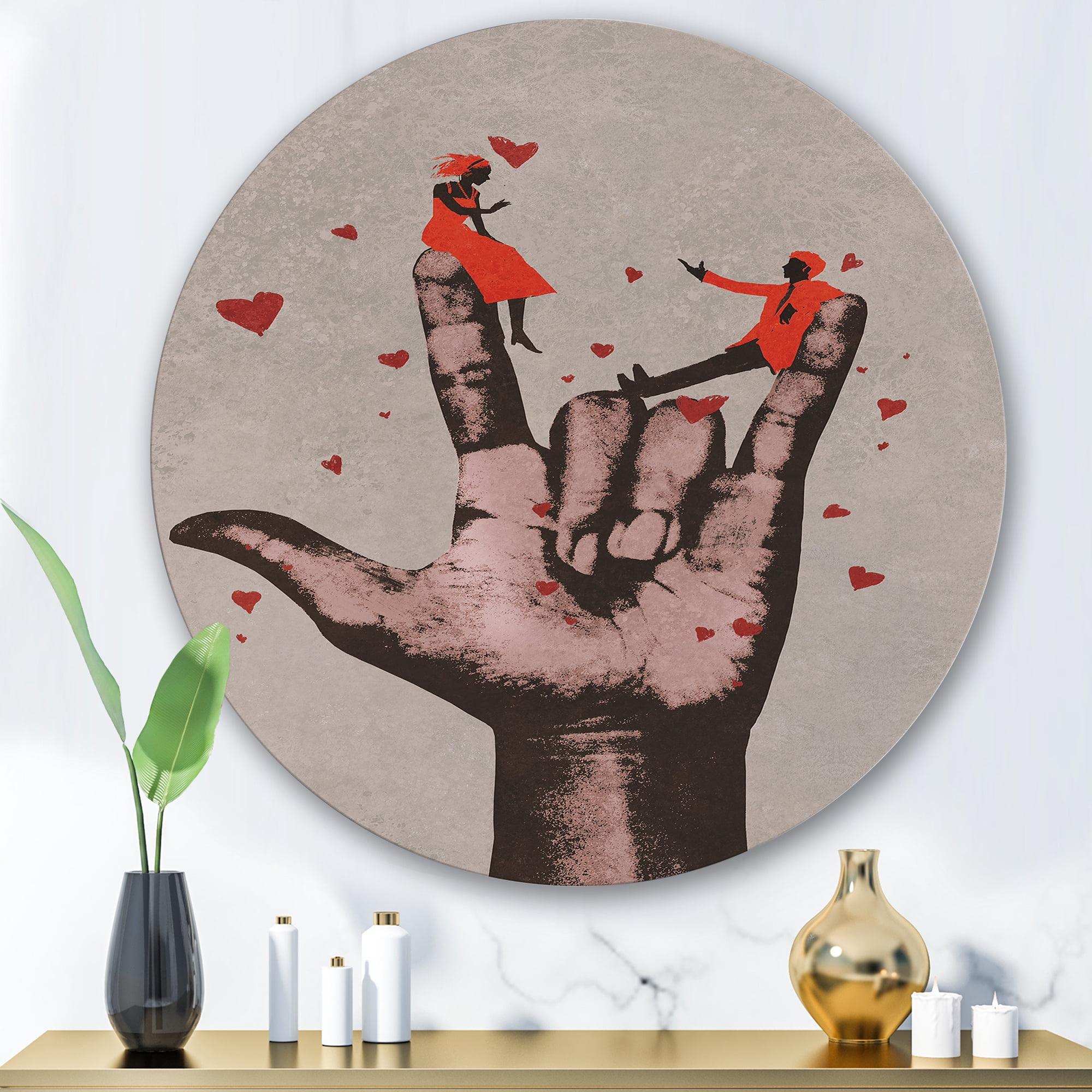 Designart 'I Love You Hand Sign With Romantic Couple' Modern Circle Metal Wall Art 36x36 - Disc of 36