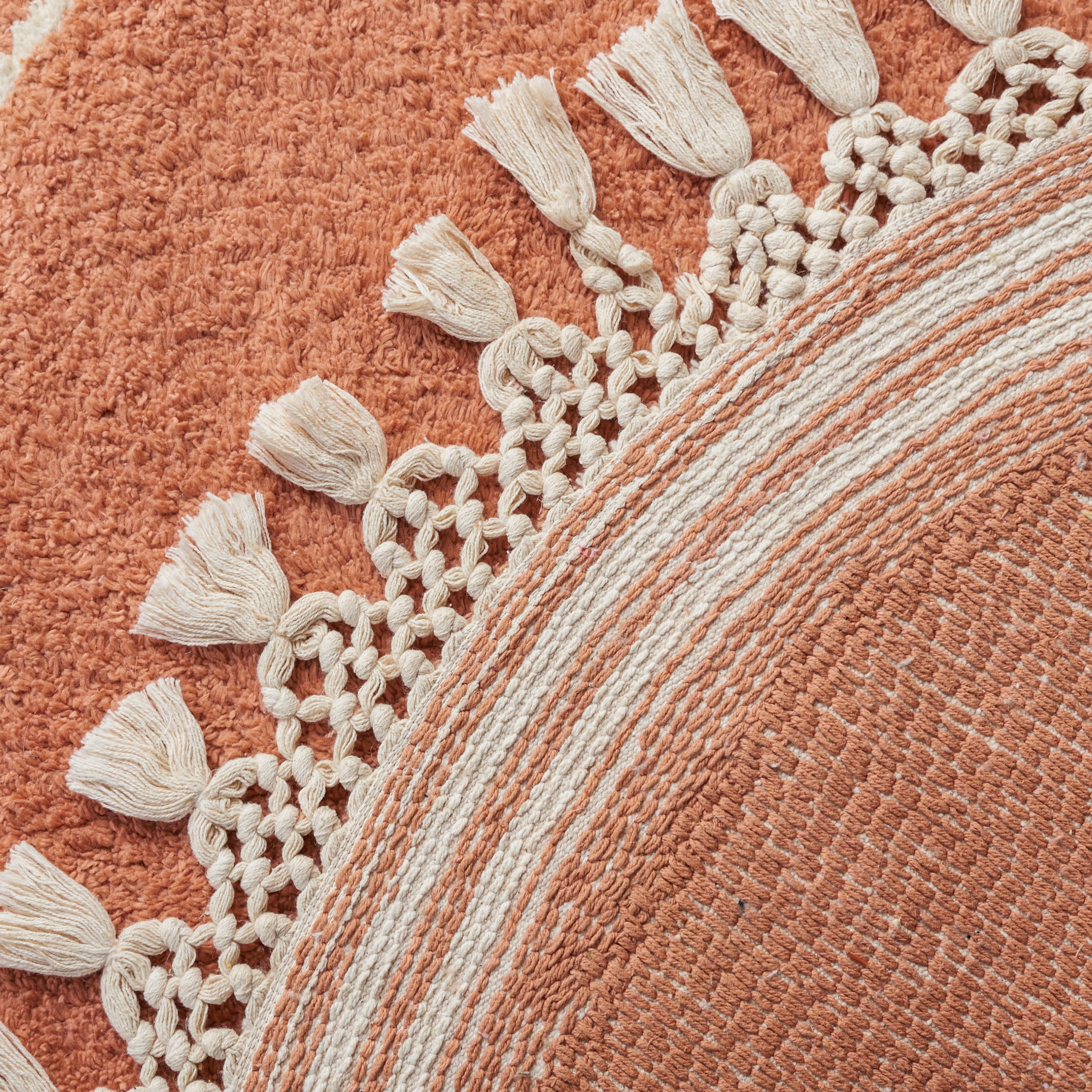 Safavieh Easy Care Hepburn Solid Cotton Machine Washable Area Rug, Rust/Ivory, 6' x 6' Round