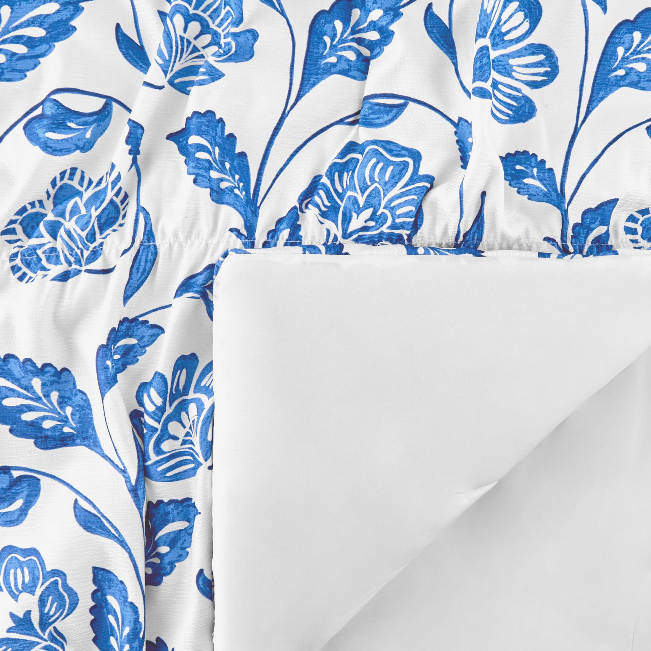Mainstays by Becky G. & Alejandra 3-Piece White Floral Comforter Set with Shams, Full/Queen