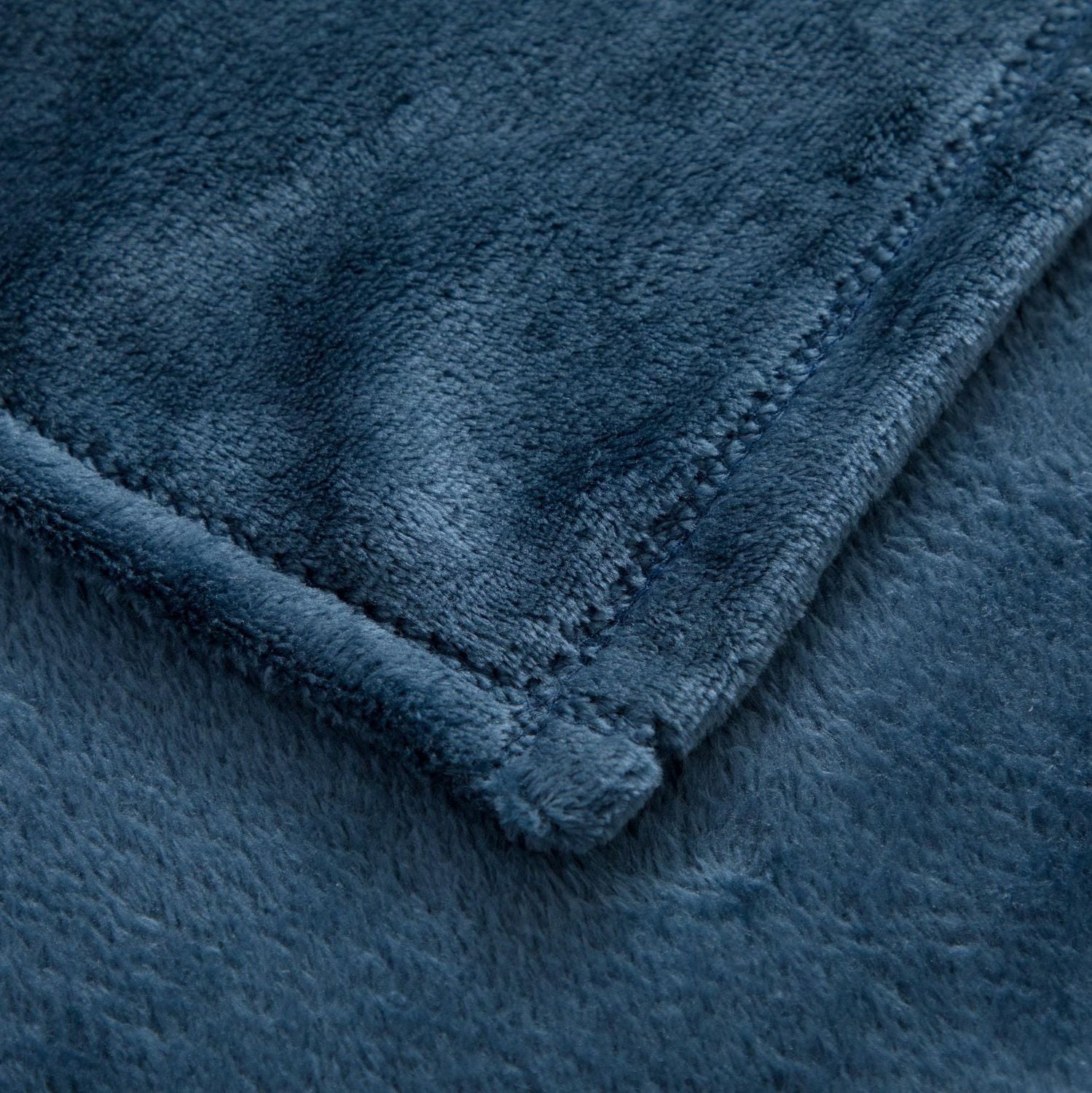 Jeté en peluche Mainstays Extra doux et douillet