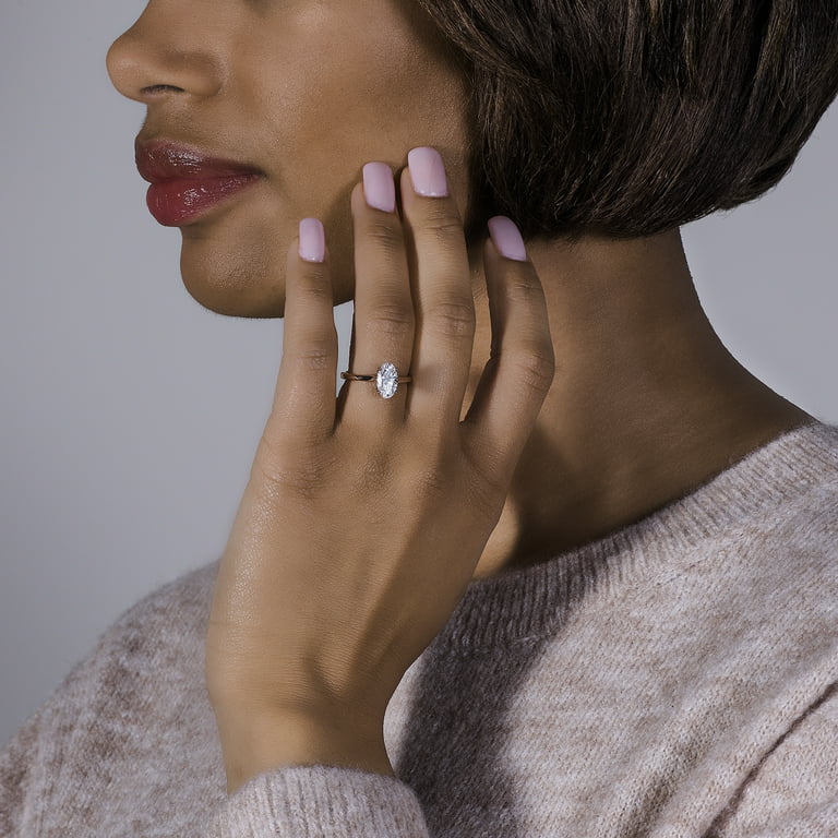 Charles and colvard store oval moissanite
