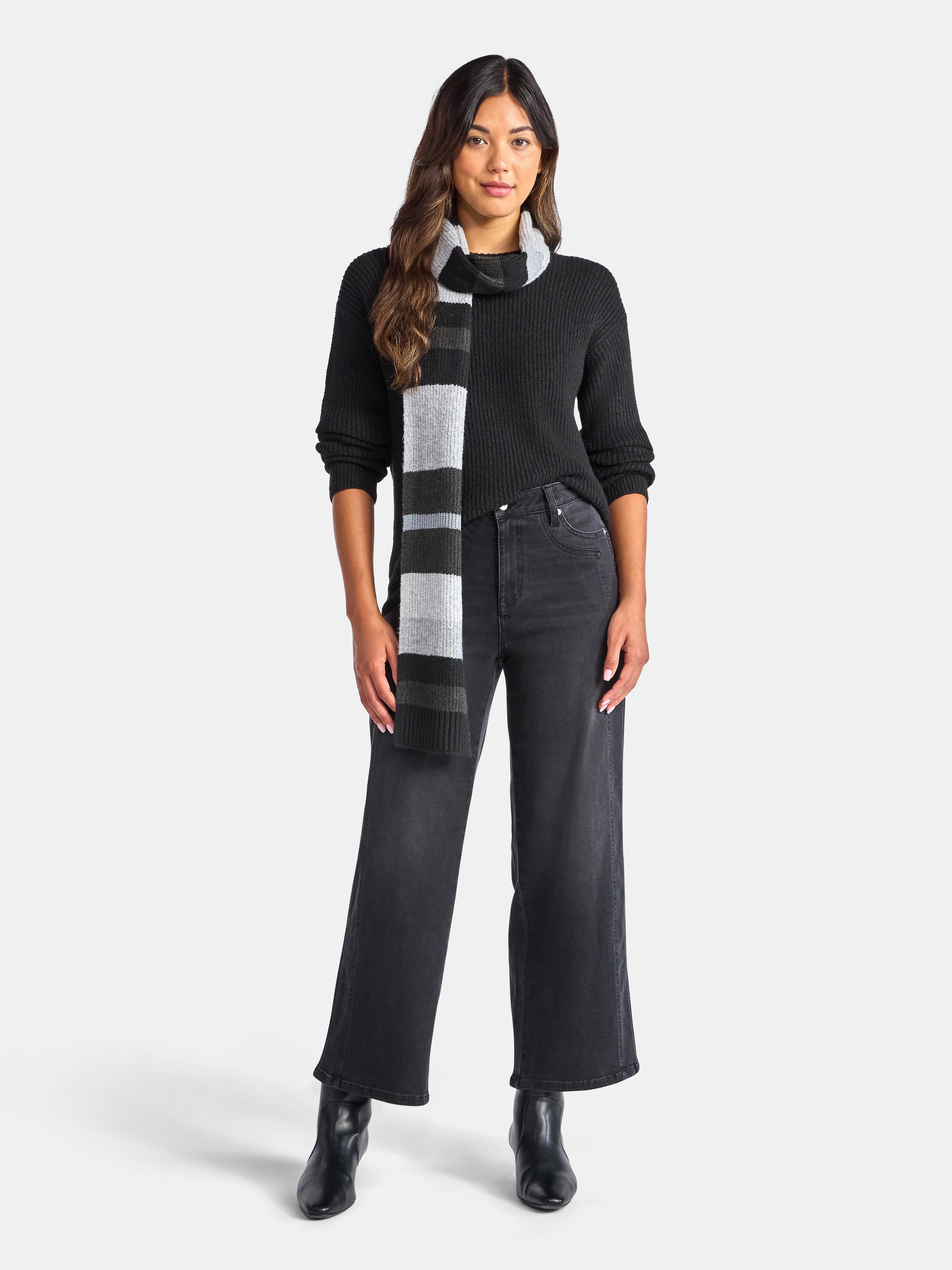 Time and Tru Women's Ribbed Crewneck Sweater and Stripe Scarf Set, 2-Piece, Sizes XS-XXXL