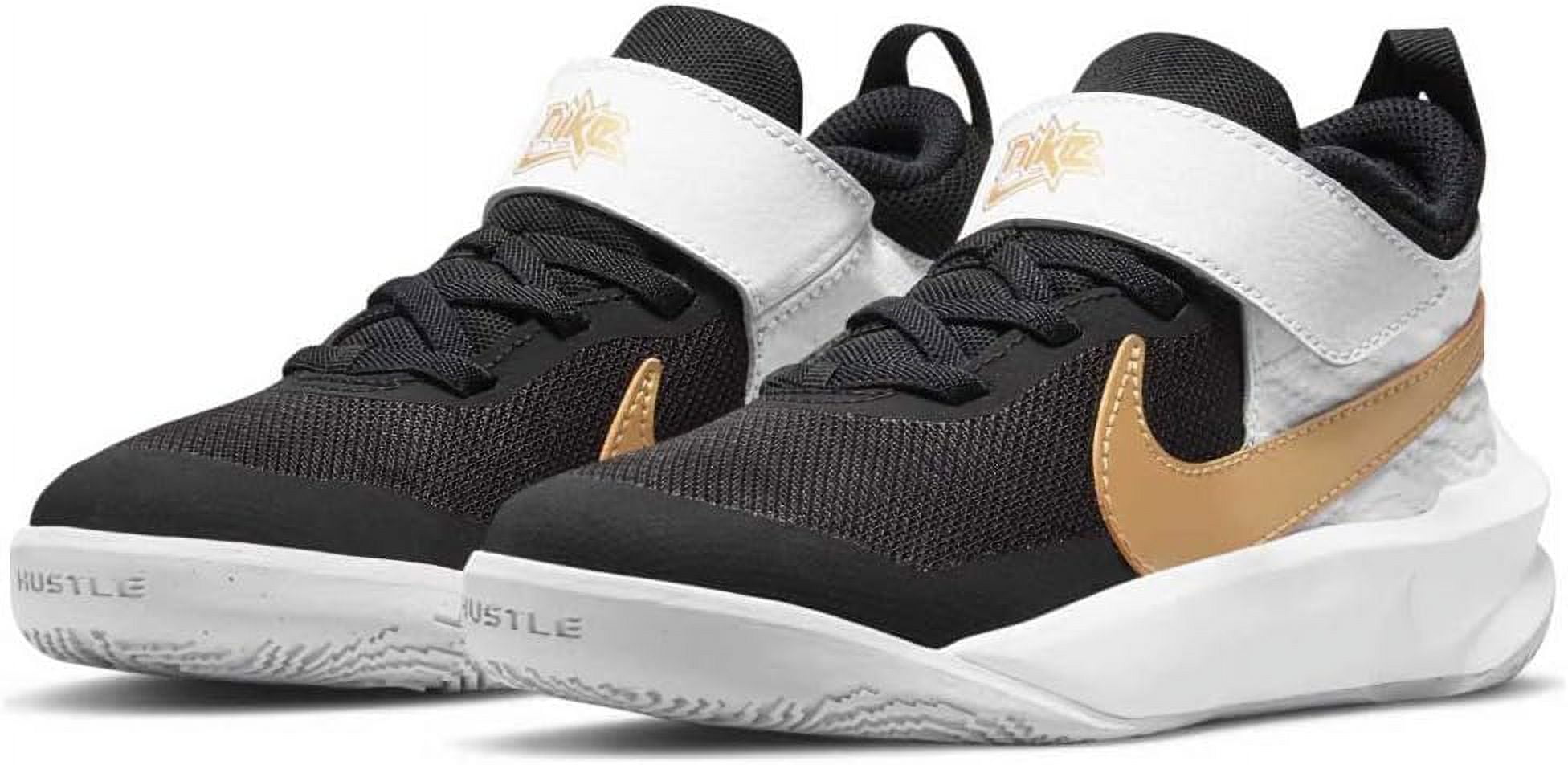Nike Kids' Grade School Team Hustle D 10 Basketball Shoes (Black/White/Gold, 7, D)