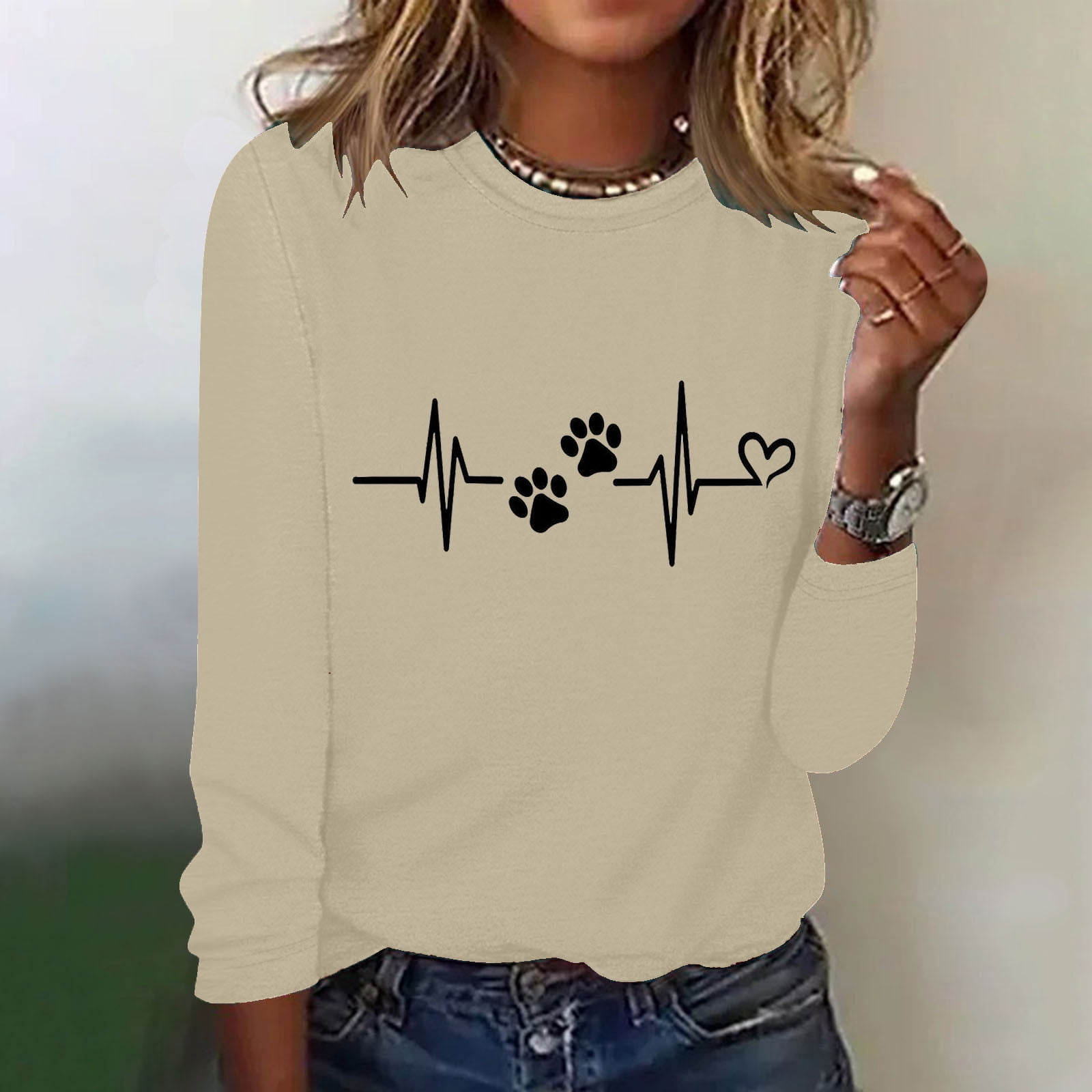Love Heart Dog Paw Print T Shirts Women Long Sleeve Pullover Tops Casual Blouse Heartbeat Graphic Dog Mom Gift Tees