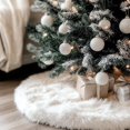 thumbnail image 3 of Falda de Árbol de Navidad AOGU Piel Sintética Blanca de Peluche 122 cm, 3 of 8