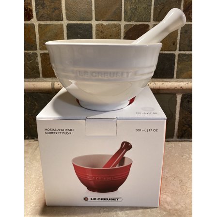 "White" 17 Oz Mortar & Pestle LE CREUSET Stoneware NWT