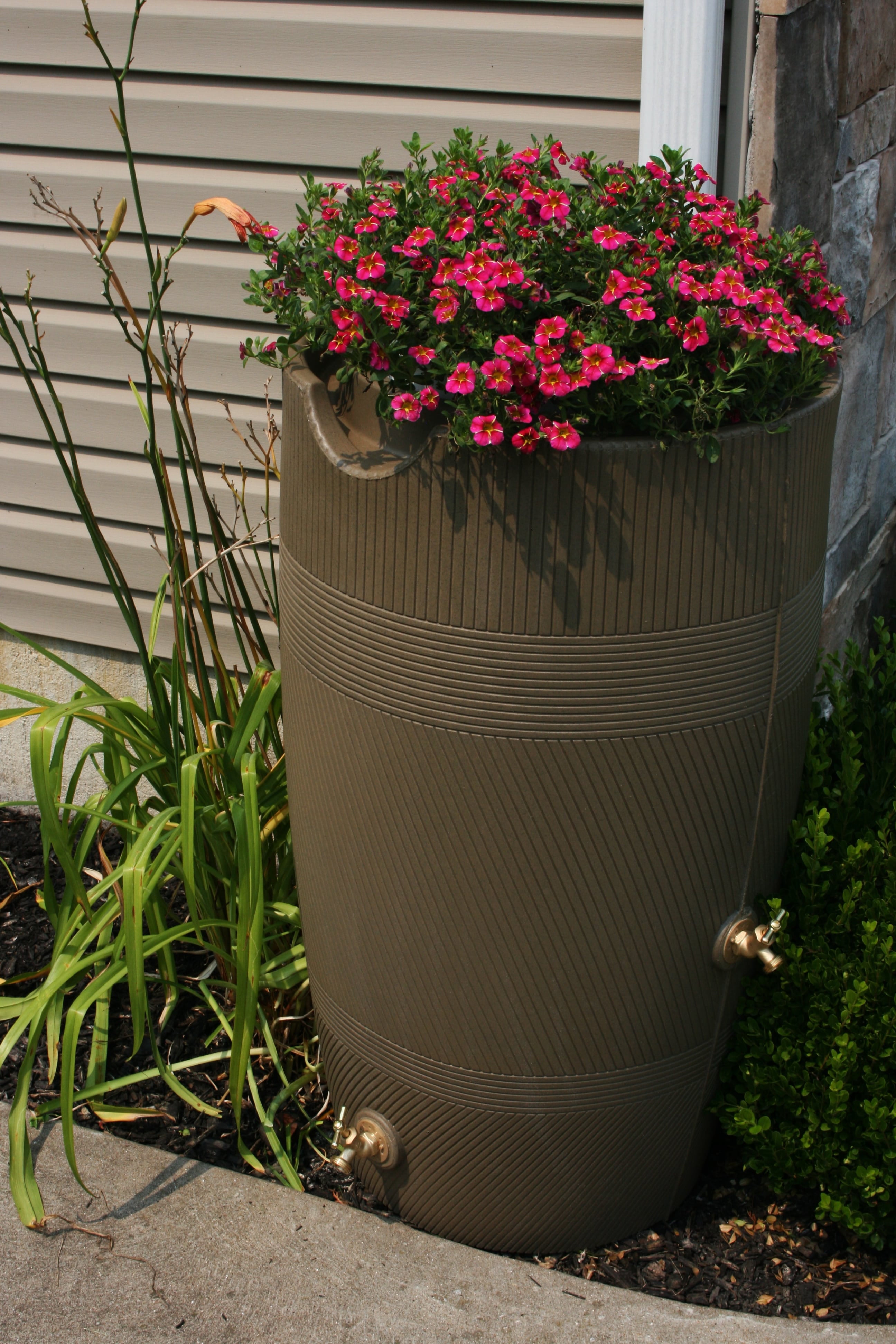Good Ideas Impressions Havana 50 Gallon Rain Saver - Khaki Granite