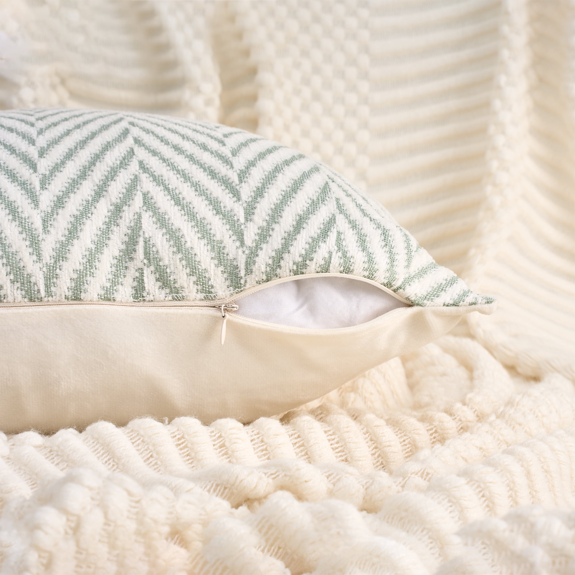 Unique Bargains Pack of 2 Chenille Soft Striped Modern Throw Pillow Covers White Green