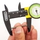 thumbnail image 4 of Pinza de esfera General Tools 142 de plástico, rango de 0 a 15 cm, 4 of 5
