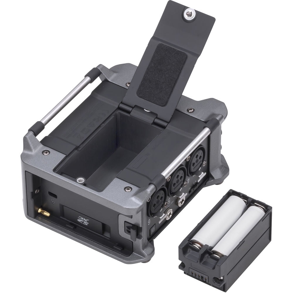 Zoom F6 Professional Field Audio Recorder Bundle with Accessories