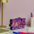 thumbnail image 2 of Cartel de pared plateado con purpurina con los personajes y el logotipo de Buffalo Bratz, 2 of 3