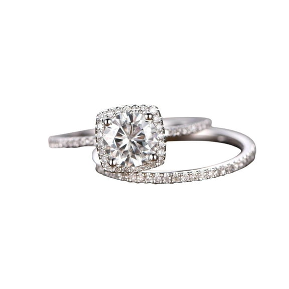 Trendy 1.50 Carat Halo Man made diamond moissanite & Man made diamond moissanite Engagement Ring Set with 18k Gold Plating