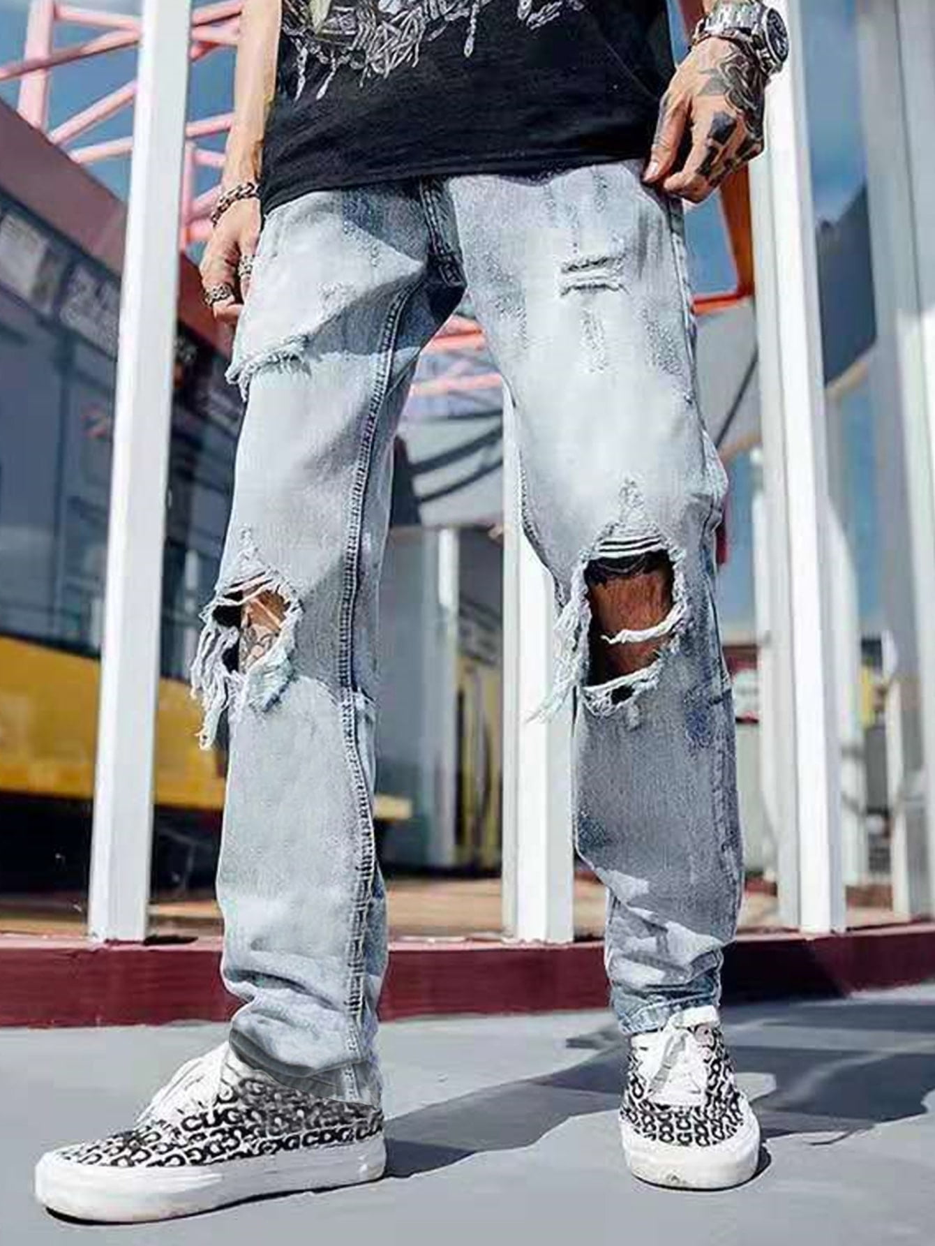 Men Ripped Wash Straight Leg Jeans 