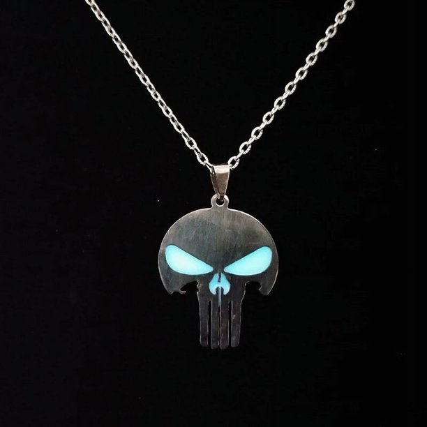 Collar de acero inoxidable que brilla en la oscuridad para hombres, collares Punk, mariposa luminosa, colgante de corazón, joyería de fiesta, regalo para mujeres