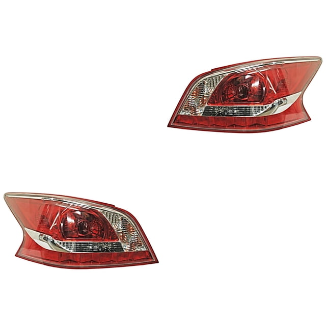 Par de Calaveras TYC Nissan Altima 2013 A 2016 C/Filo Rojo