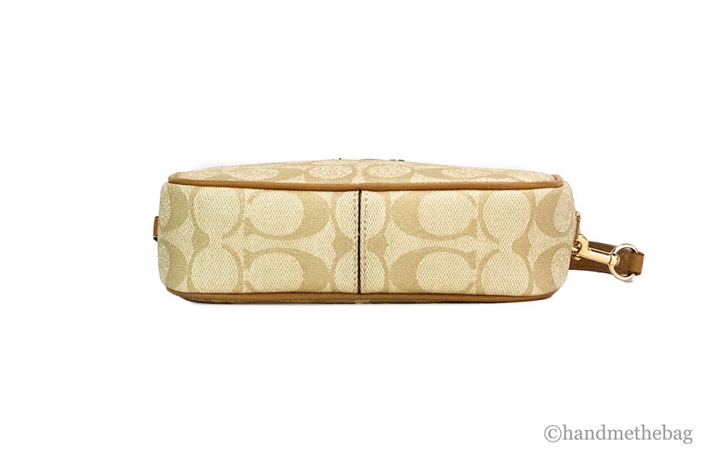 ca718 coach