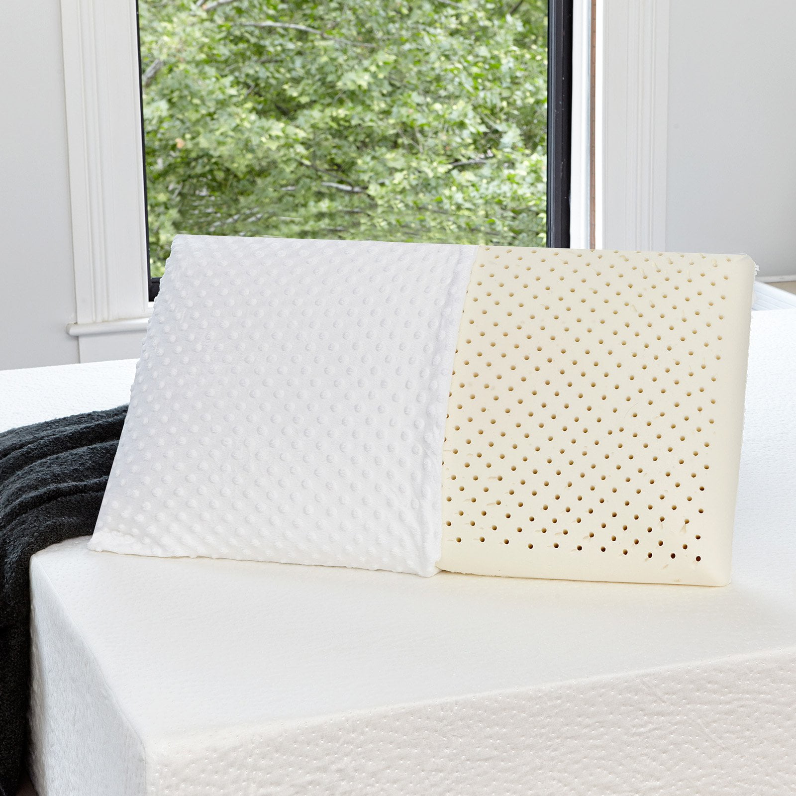 natura select ventilated latex foam pillow