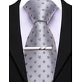 thumbnail image 3 of Corbata Barry.Wang de Seda Plateada de 152 cm de Largo con Clip, 3 of 7