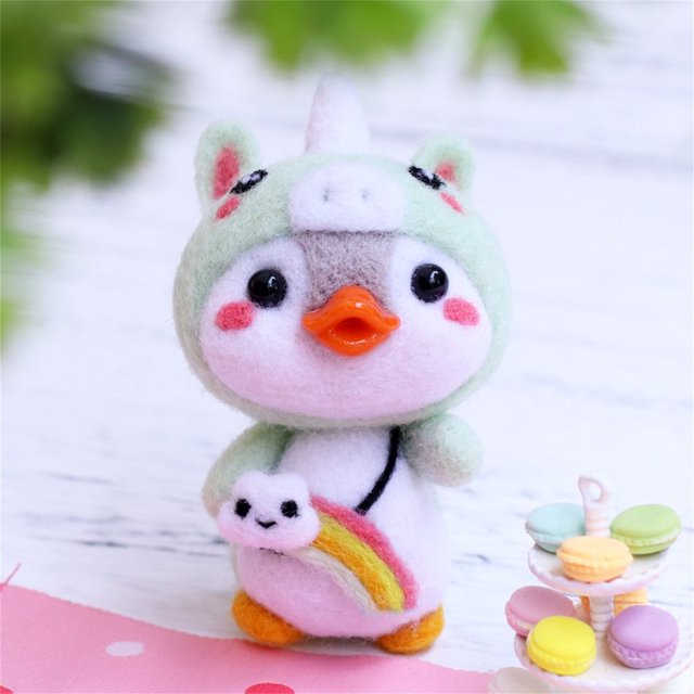 Cute Penguin Pattern Handmade DIY Poke Wool Felts Material Production Package