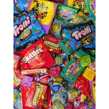 Pinata Assorted Candy Variety Pack - 2 lb - Individually Wrapped Candy - Sour, Bubble Gum, Fruity, Chewy - Bulk Party Bag Candy