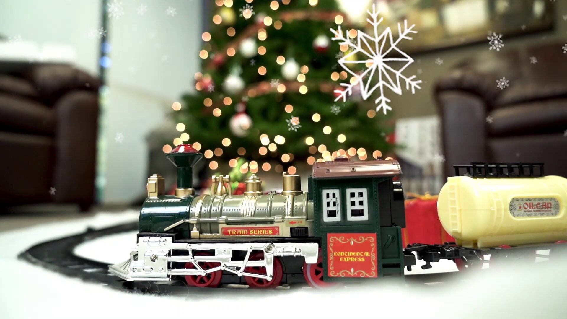 Kids Santa Claus Train Playset – Moving Holiday Train with Sound & Lights, Easy-to-Assemble Tracks & Carriages, Christmas Gift for Boys & Girls