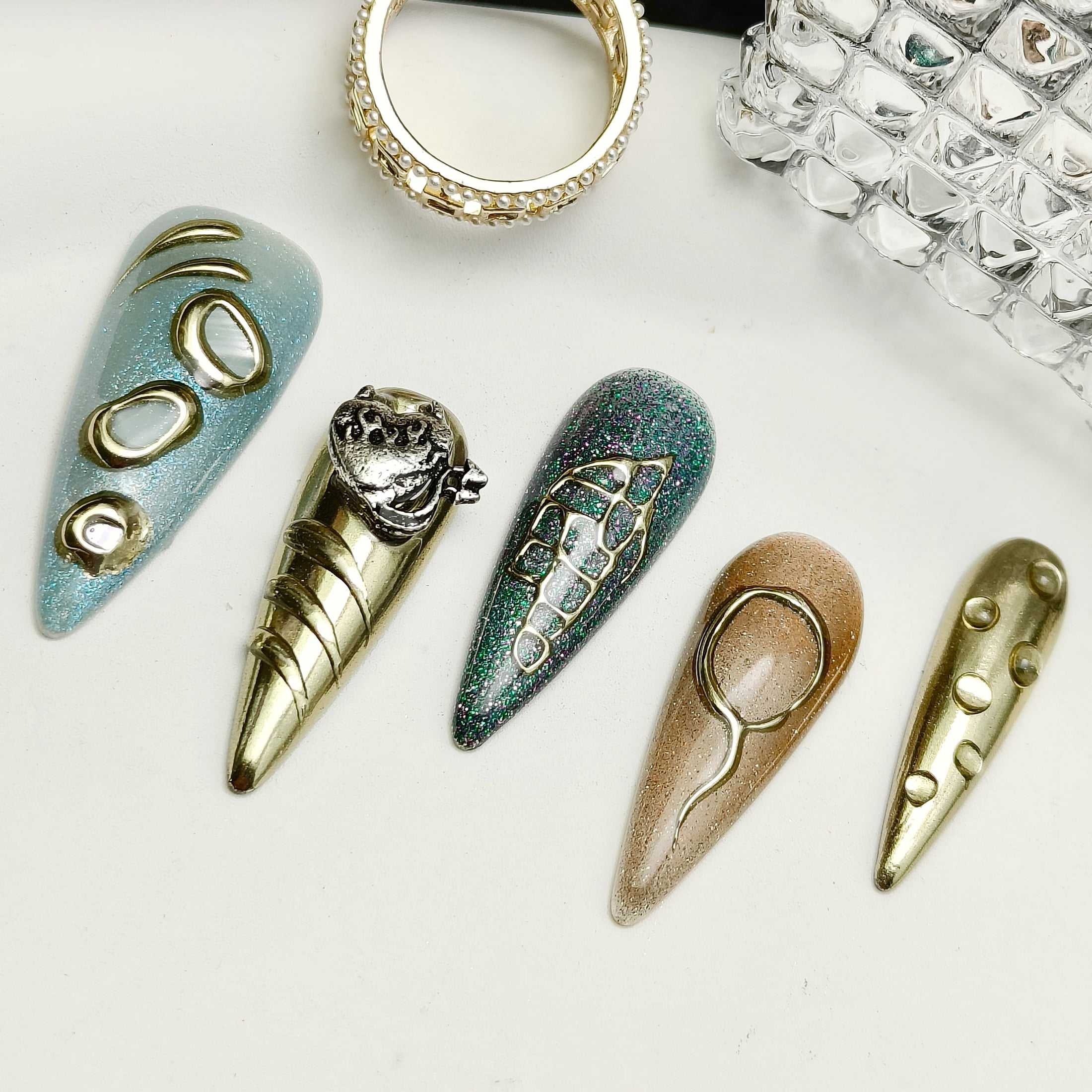10pcs Stiletto Press on Nails Long Length Mint Green Champagne Gold Handmade False Nails with 3D Metal Star Abstract Design for Women