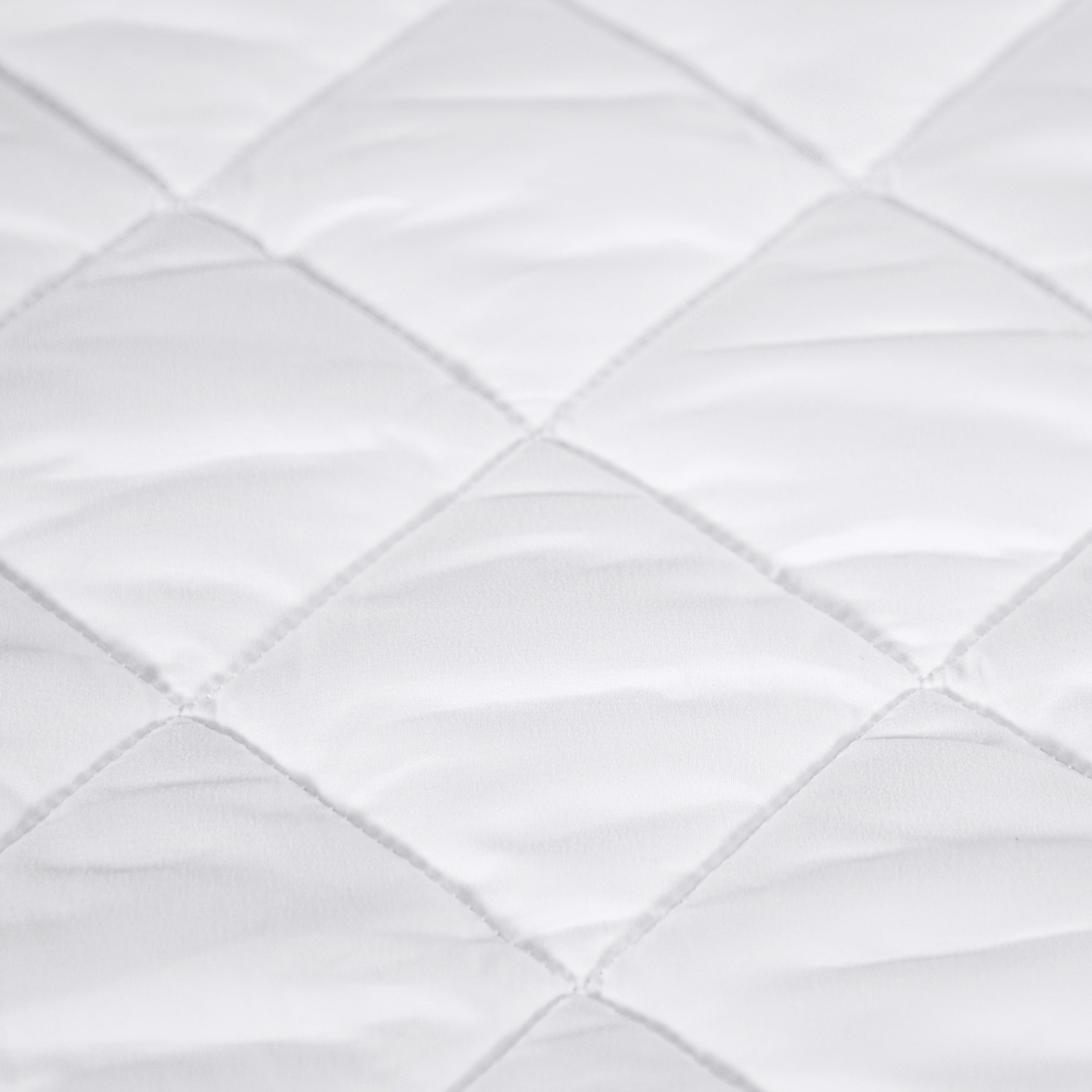 Serta Simply Clean Waterproof Triple Action Queen Mattress Pad, White