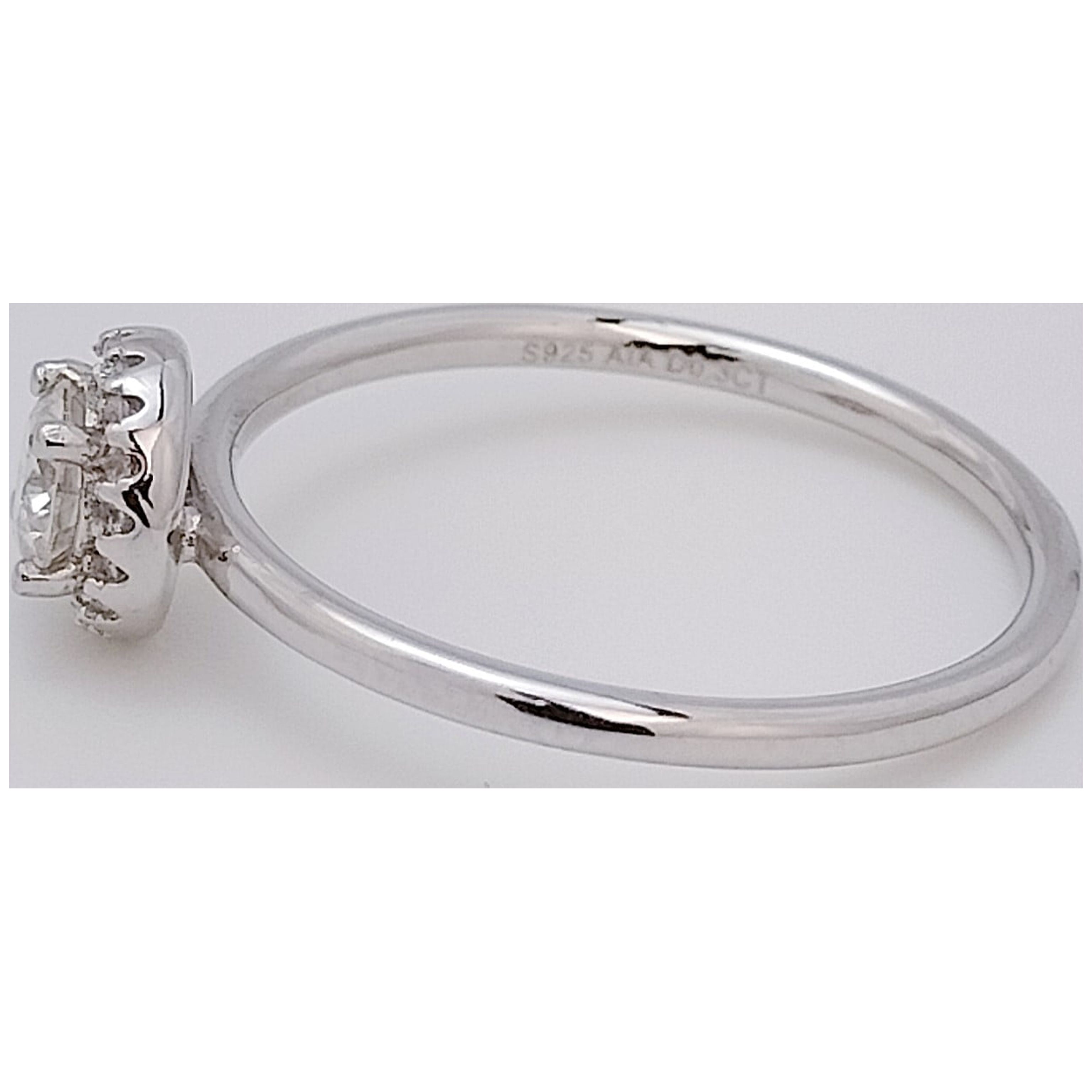 1Ct Diamond Rings for Women - Round Cut Sterling Silver Ring - Engagement Rings & Wedding Rings for Women