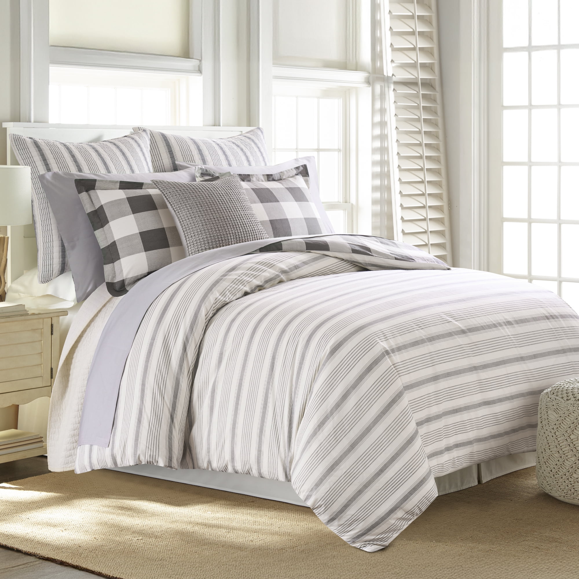 Levtex Home - Camden Duvet Cover Set - Twin/Twin XL Duvet Cover + Two Standard Pillowcases - Buffalo Check in Grey and Cream - Duvet Cover Size (66 x 88 in.) and Pillowcase Size (26 x 20 in. )