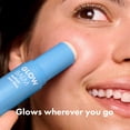 thumbnail image 2 of Bálsamo Glow Stick HERO COSMETICS para piel radiante, 12 ml, 2 of 9
