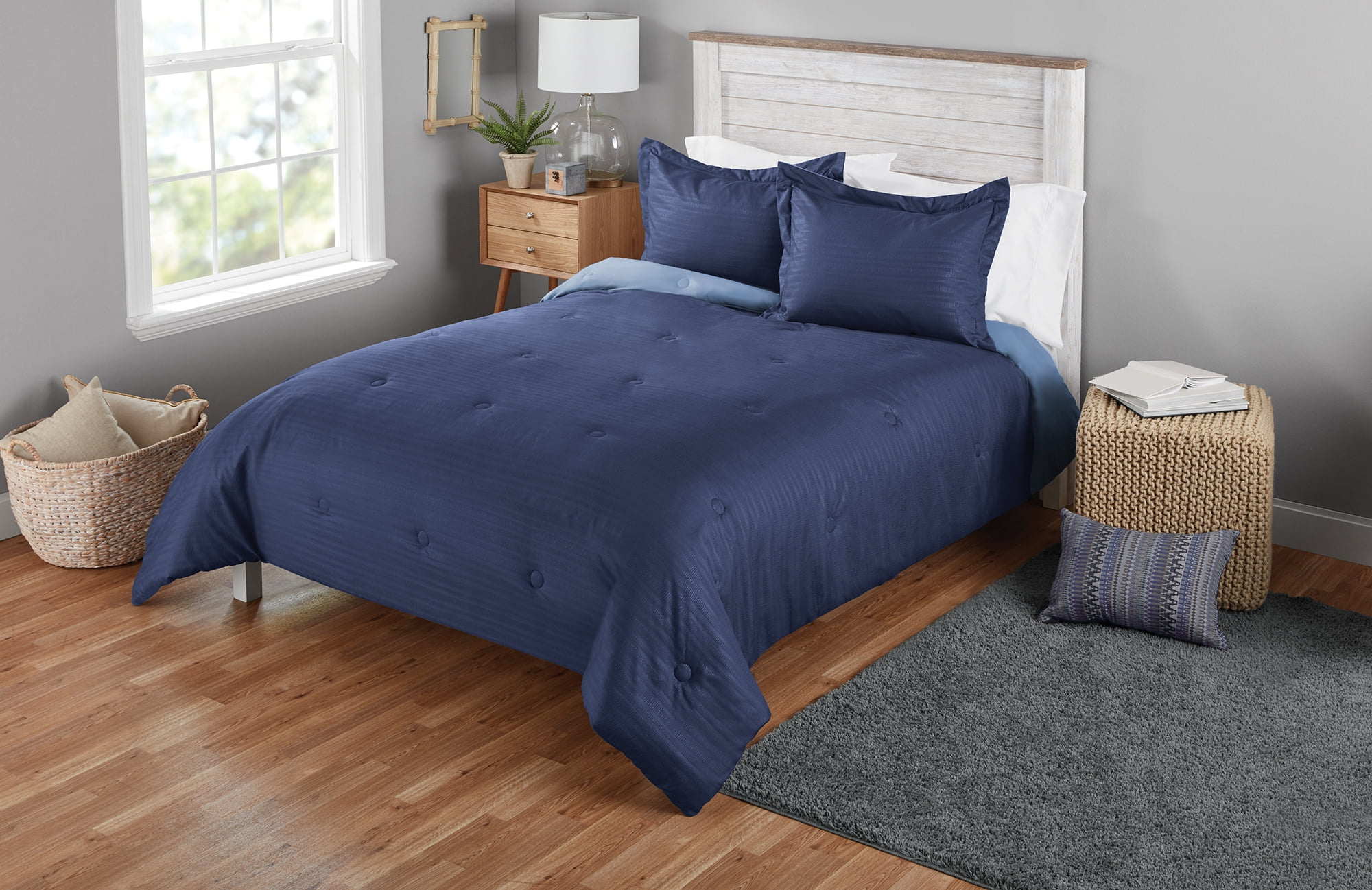 Mainstays Sparkling Strokes 3-Piece Comforter Set with Bonus Decorative Pillow, 