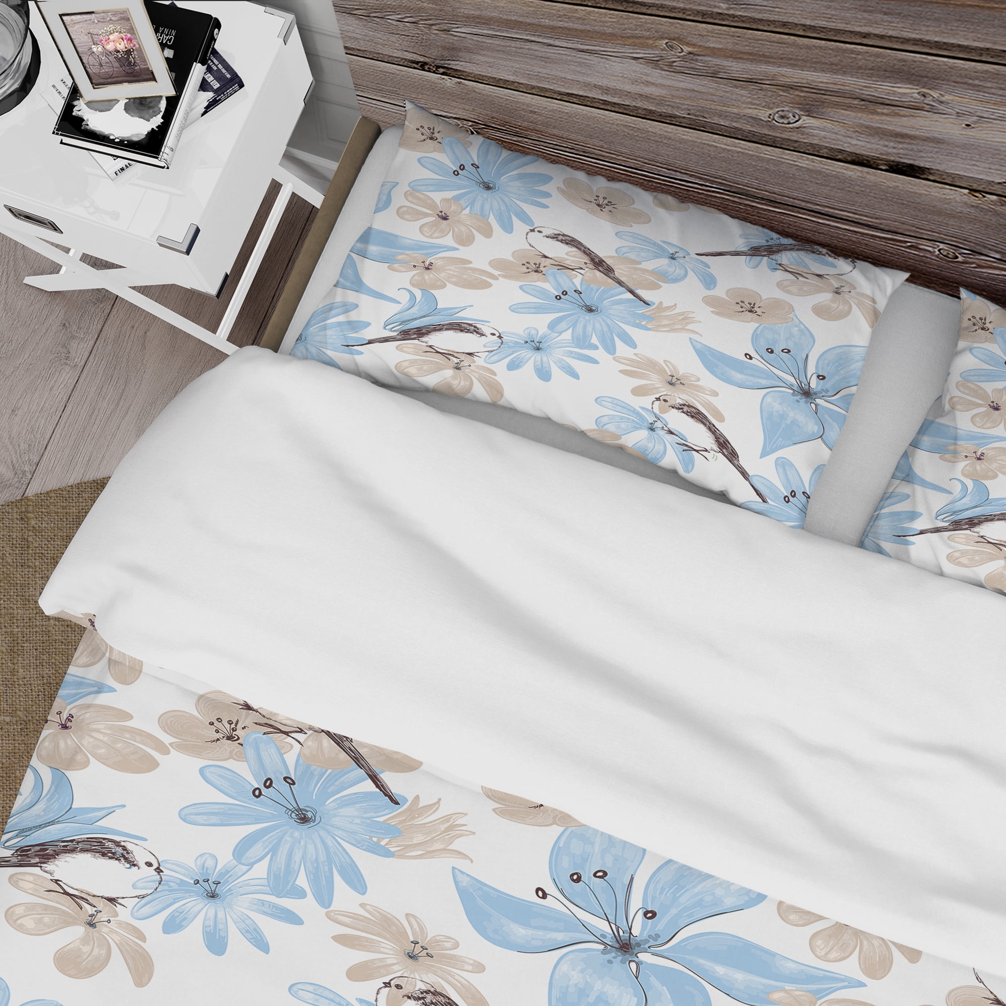 Designart 'Drawing of Blue Flowers with Little Bird' Floral Duvet Cover Set