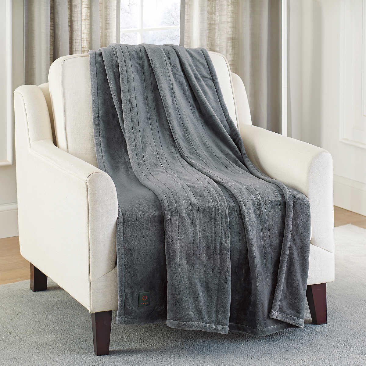 Brookstone, 50x60 Heated Plush Throw w/ Built in Remote (Choose Color  Pattern) - Walmart.com