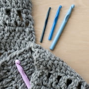 Simplicity Boye Jumbo Plastic Crochet Hook, Pink Hook Size S