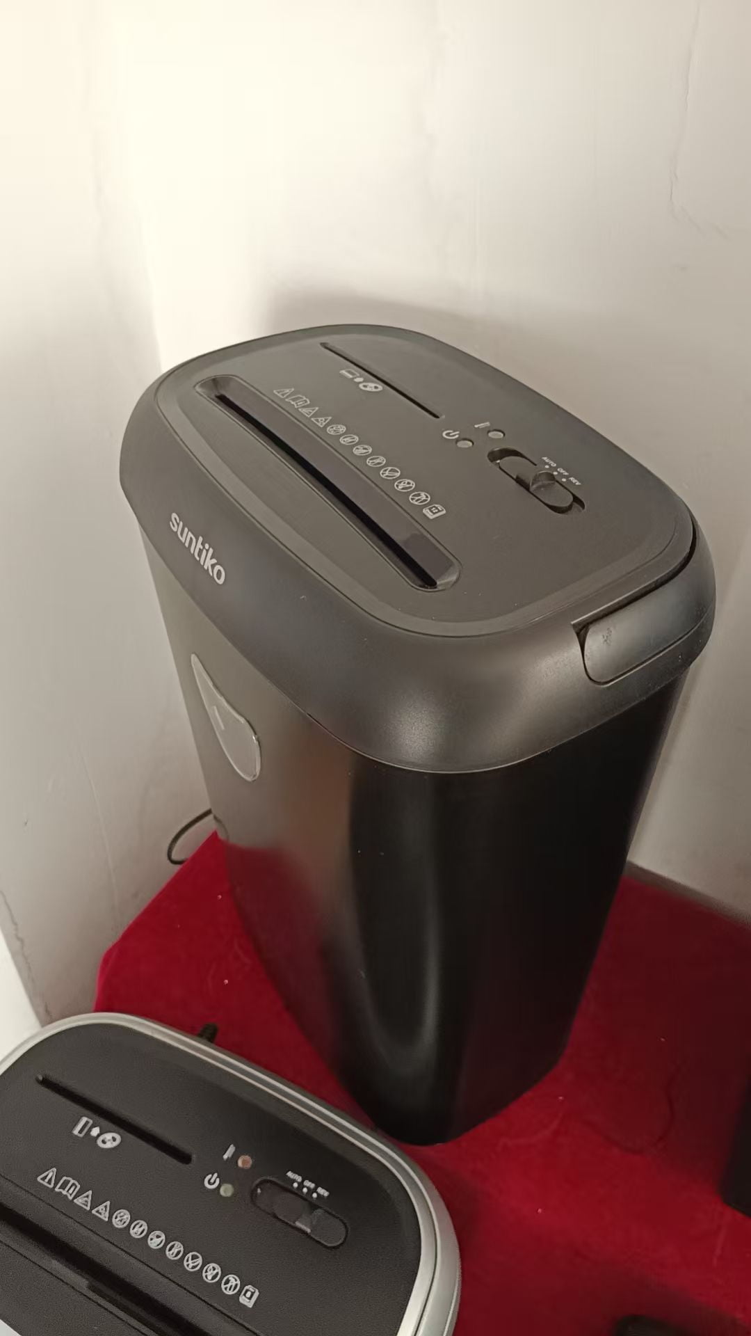 Cross Cut Paper Shredder,High-Performance,14-Sheet Capacity,6.6 Gallon Basket,P-4 Security-Jam Proof Heavy Duty Shredder for Home and Office