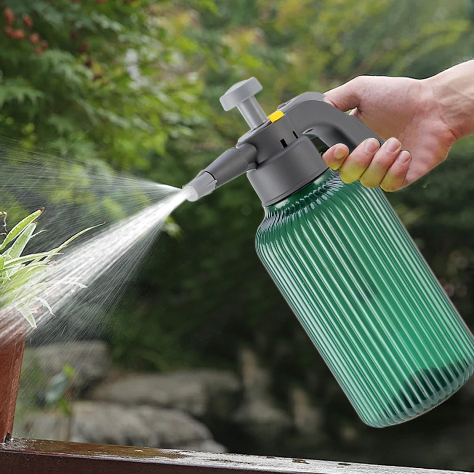 Watering Cans Thickened Pressure Watering Pot Watering Pot Watering Pot Gardening Tool Sprayer Watering Pot