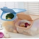 thumbnail image 5 of Injueey Caja dispensadora de alimentos secos, accesorio de cocina, a prueba de polvo, sellado seguro, contenedor de almacenamiento de frijoles, Organizadores de utensilios de cocina rosa, 5 of 6