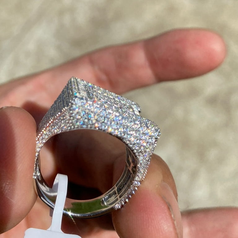 Mens bust deals down ring
