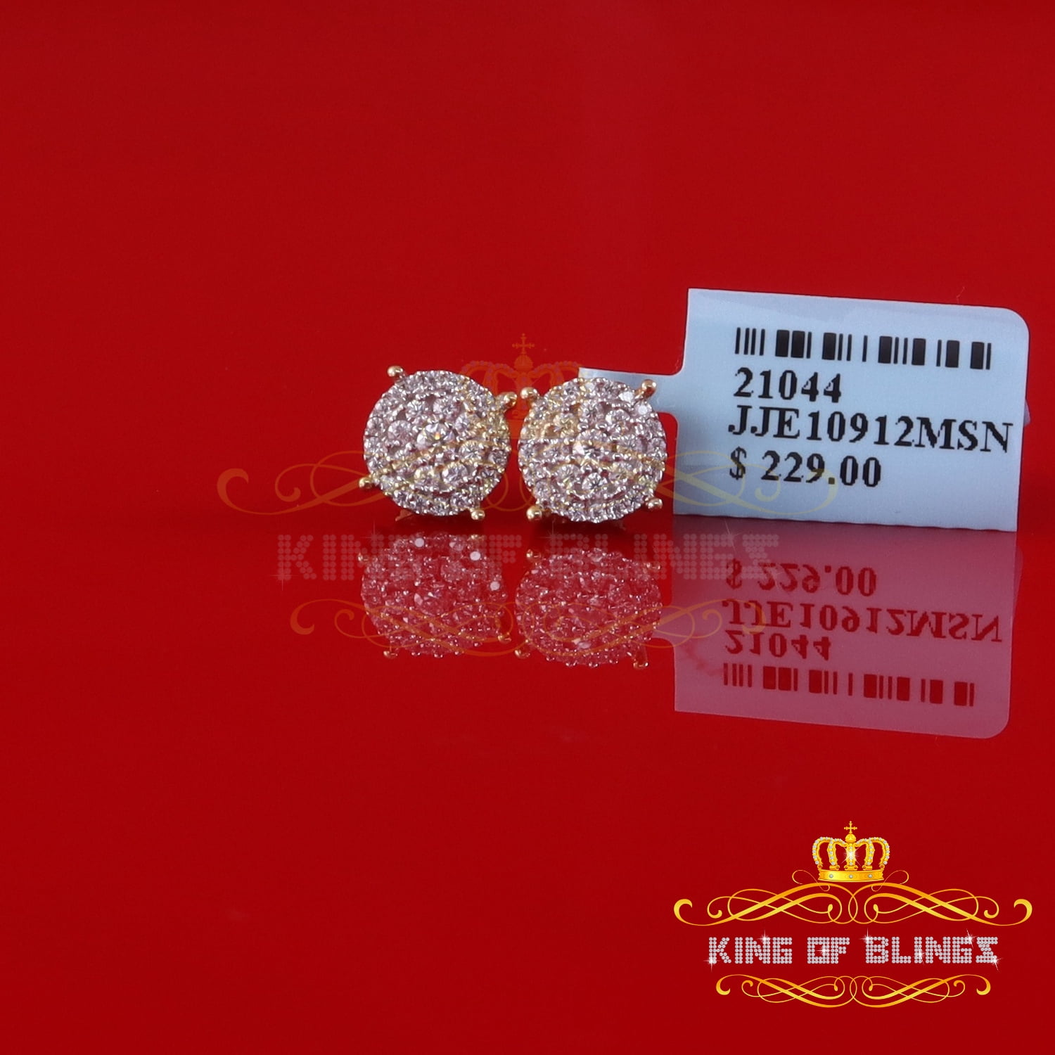 King of Bling's Men's/Womens 925 Silver Yellow 0.50ct VVS 'D' Moissanite Round Stud Earrings